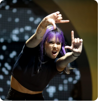 Hero Bottom Middle Image → Hero Image